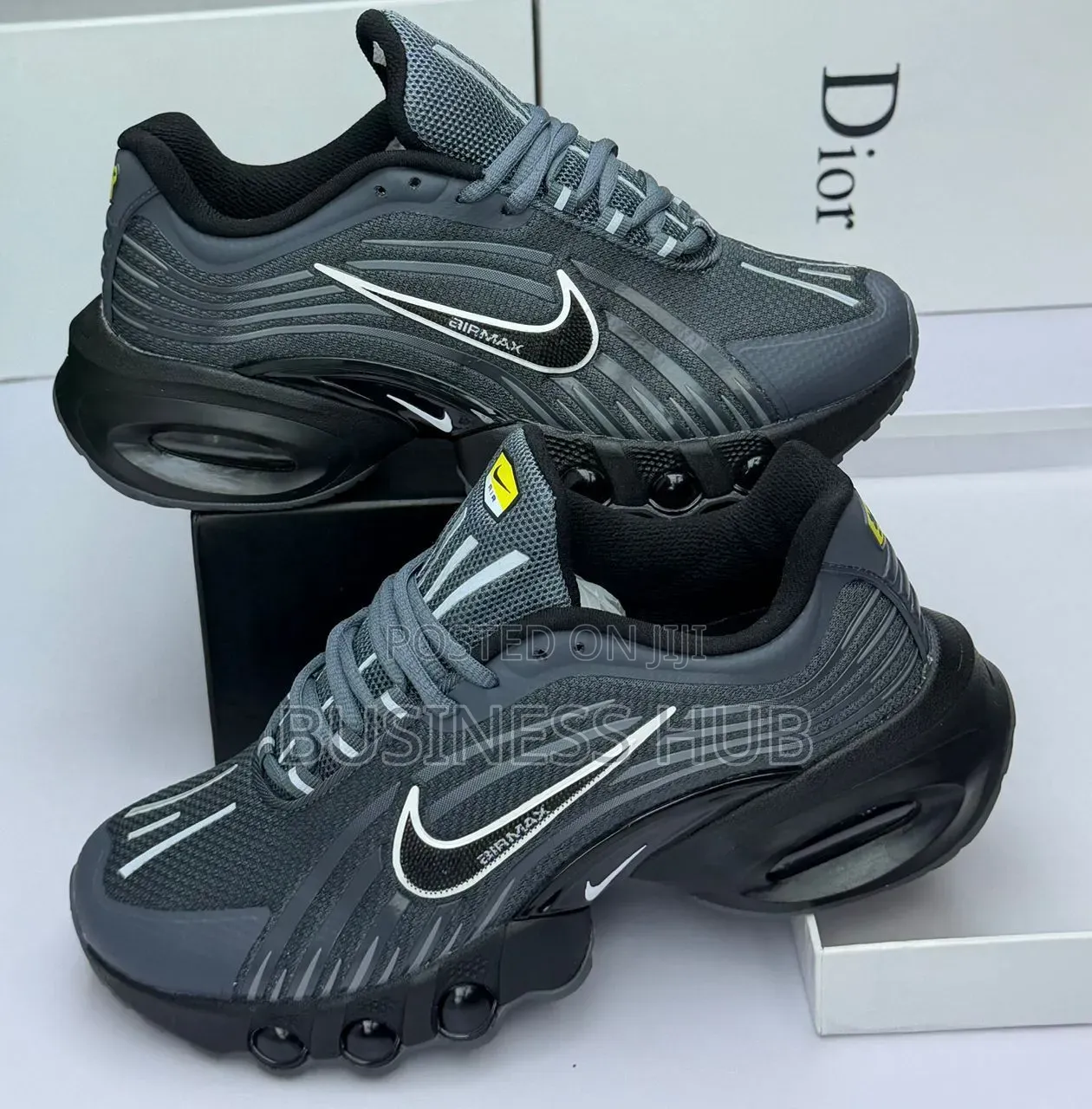🔥🔥 Brand Tow Sneakers Shoes 👆👆