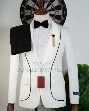 Sheree Suit