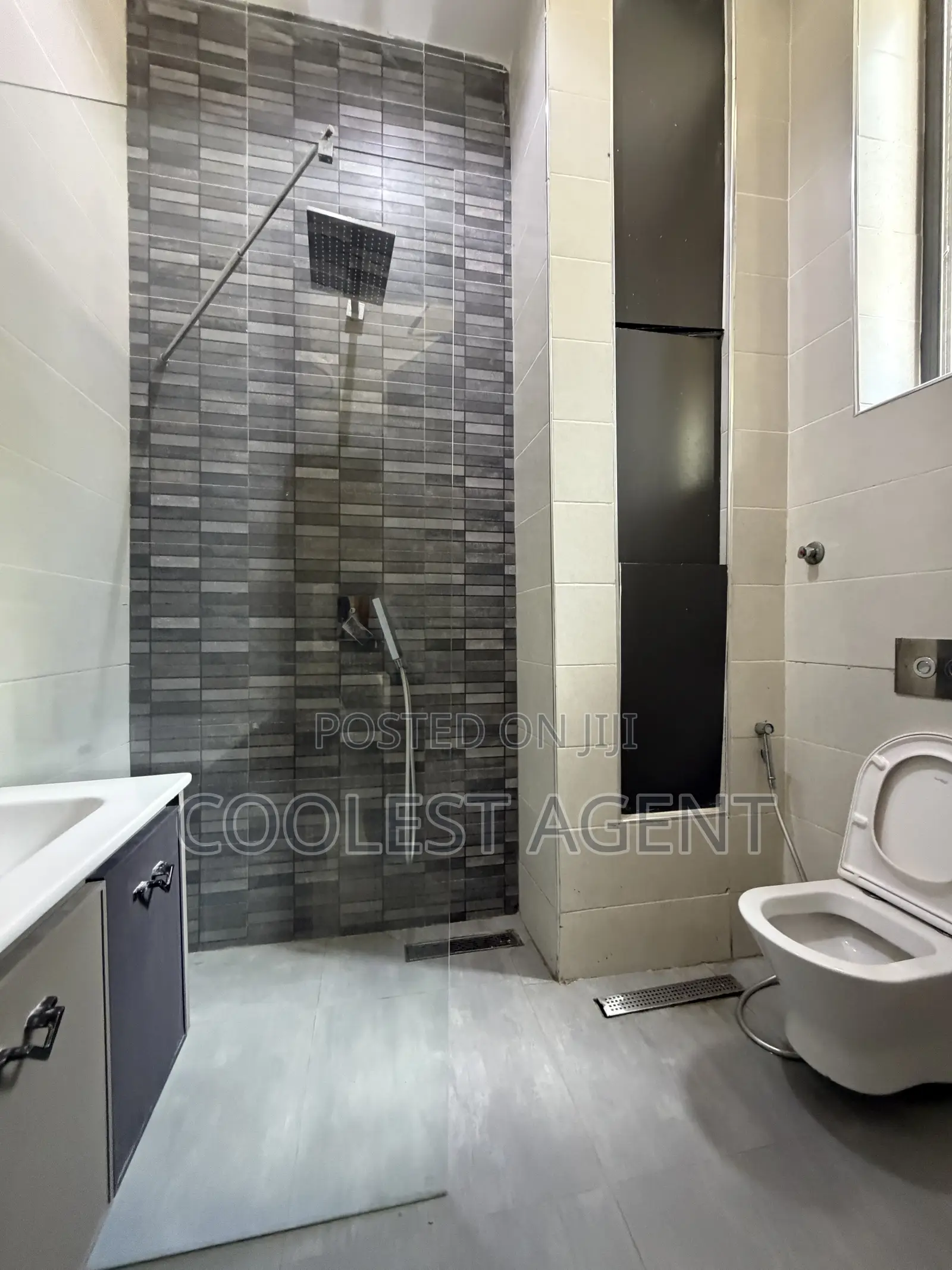 Furnished 2bdrm Apartment in Coolest Estate, Oyster Bay for rent