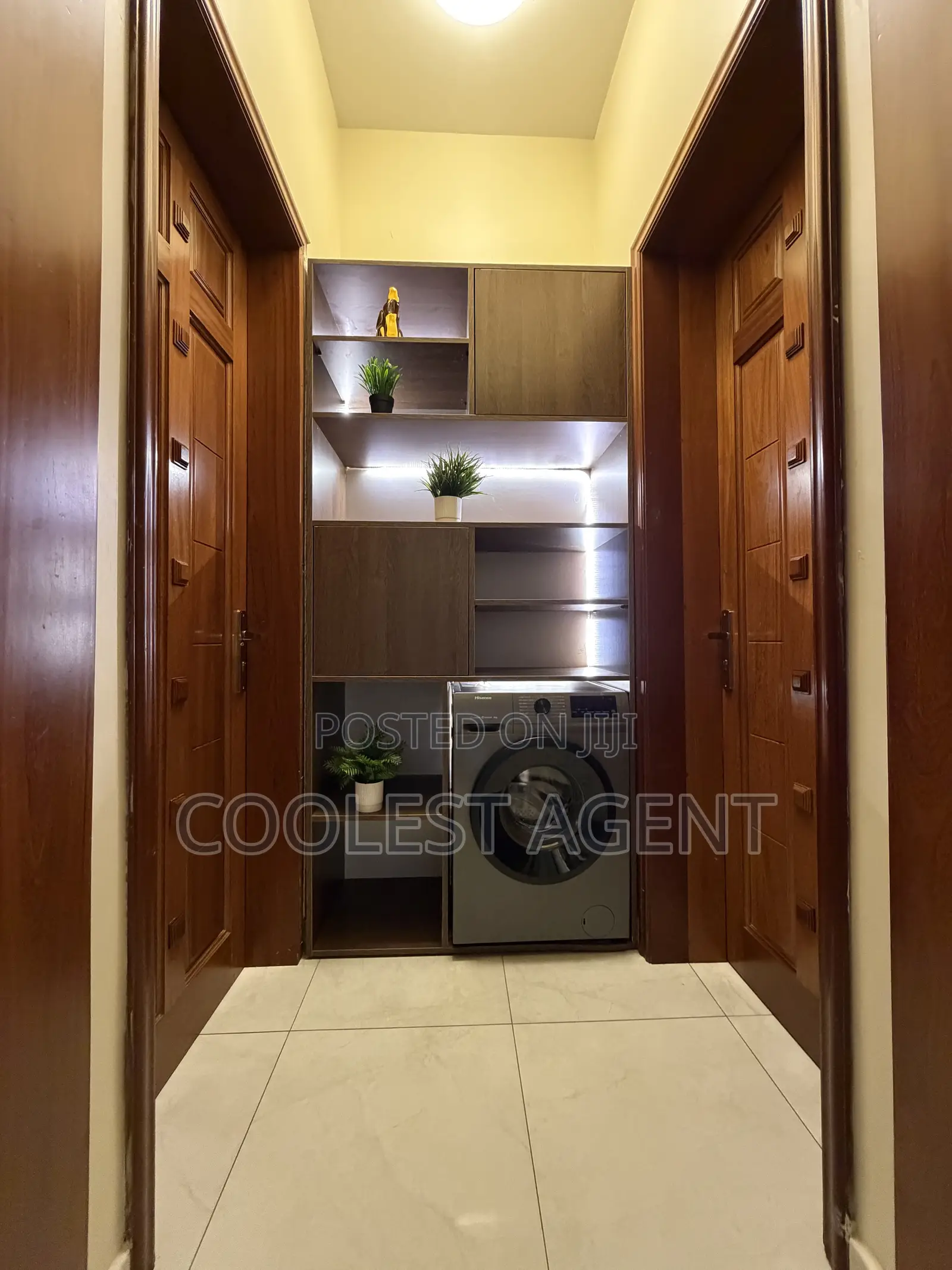 Furnished 2bdrm Apartment in Coolest Estate, Oyster Bay for rent
