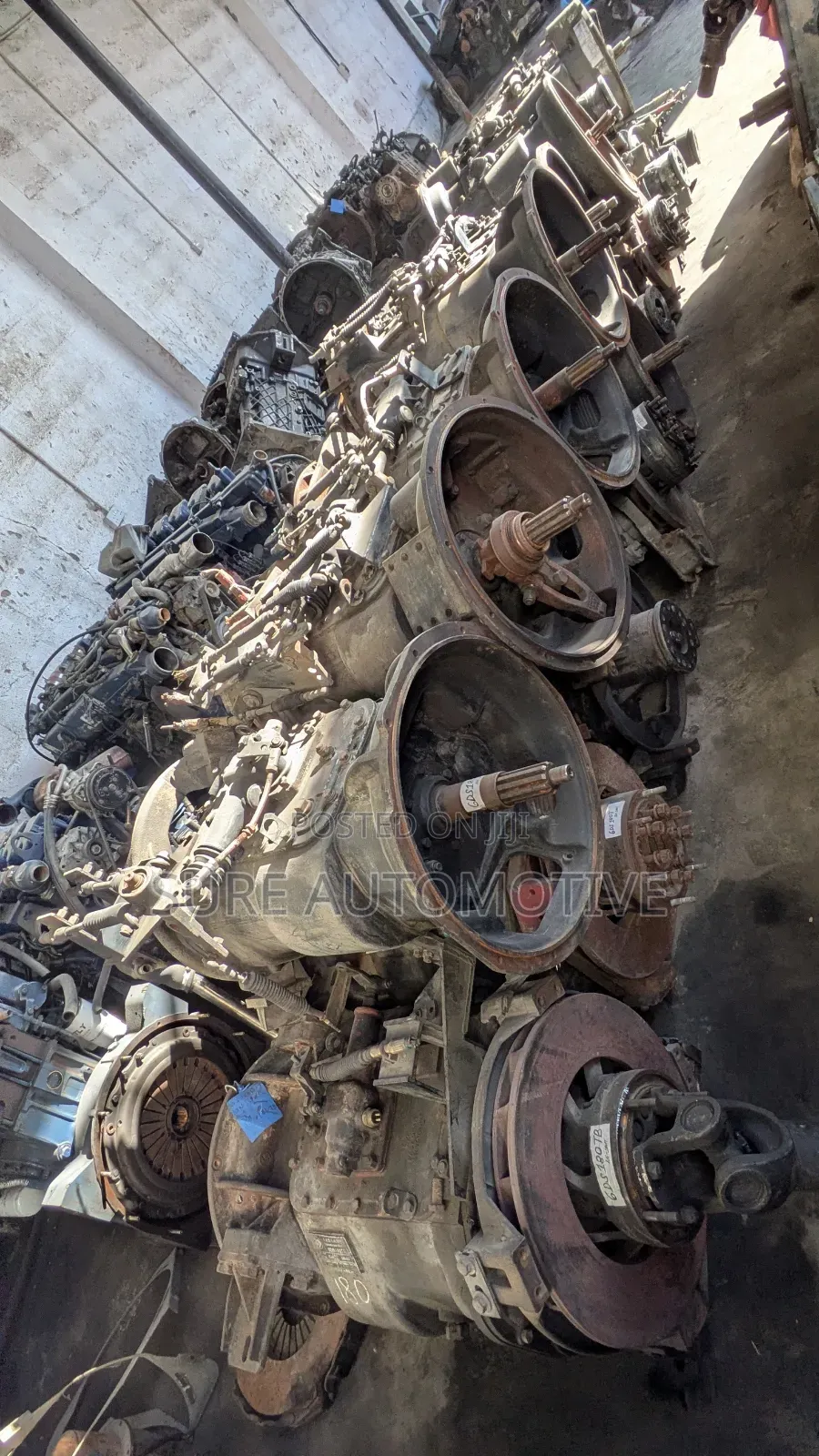 High Quality Used Gearbox for Chinese Trucks