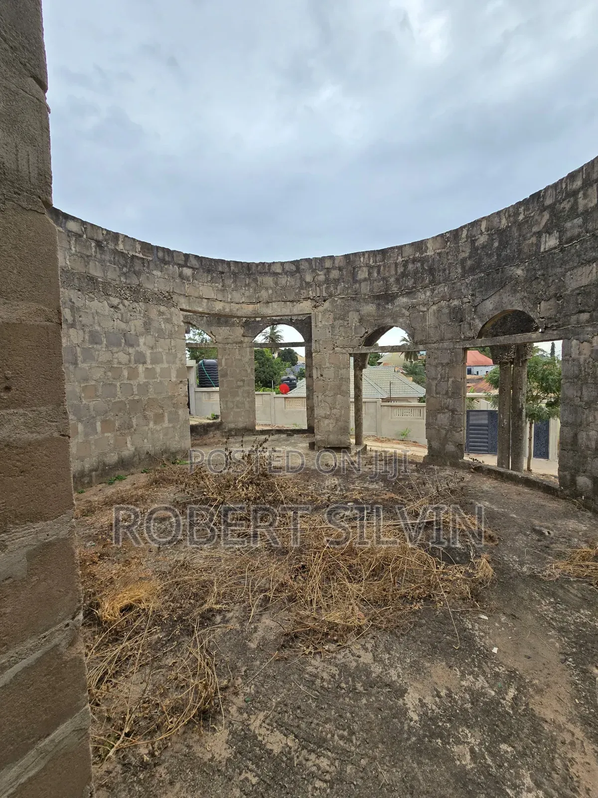 4bdrm House in Robert_Masoko_Tz, Mbezi for sale