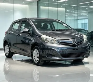 Toyota Vitz 2011 Gray