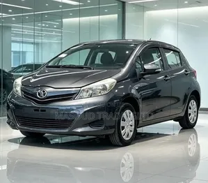 Toyota Vitz 2011 Gray