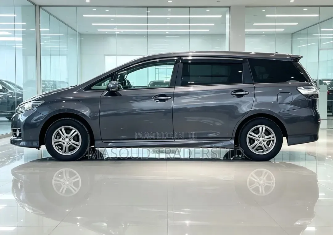 Toyota Wish 2011 Gray