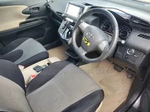 Toyota Wish 2011 Gray
