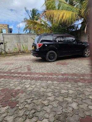 Subaru Forester 2010 Black