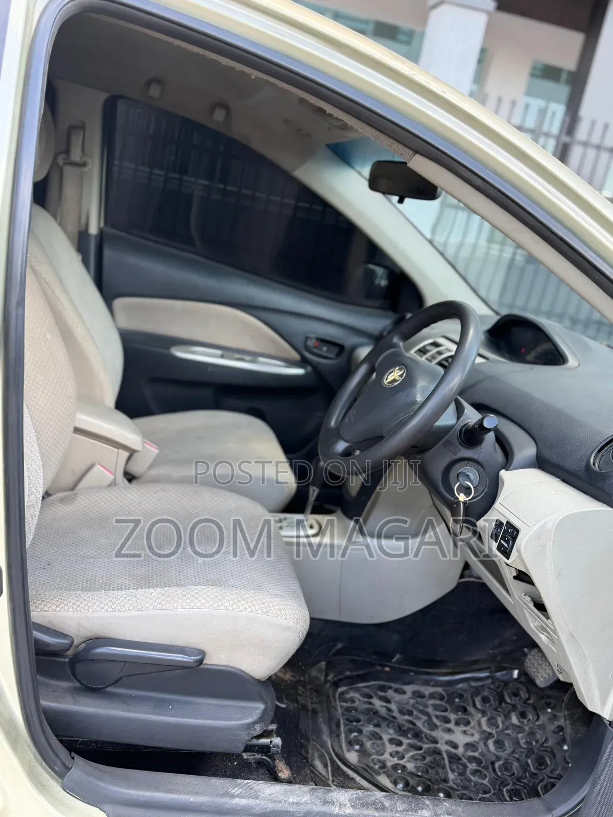 Toyota Belta 2006 Green