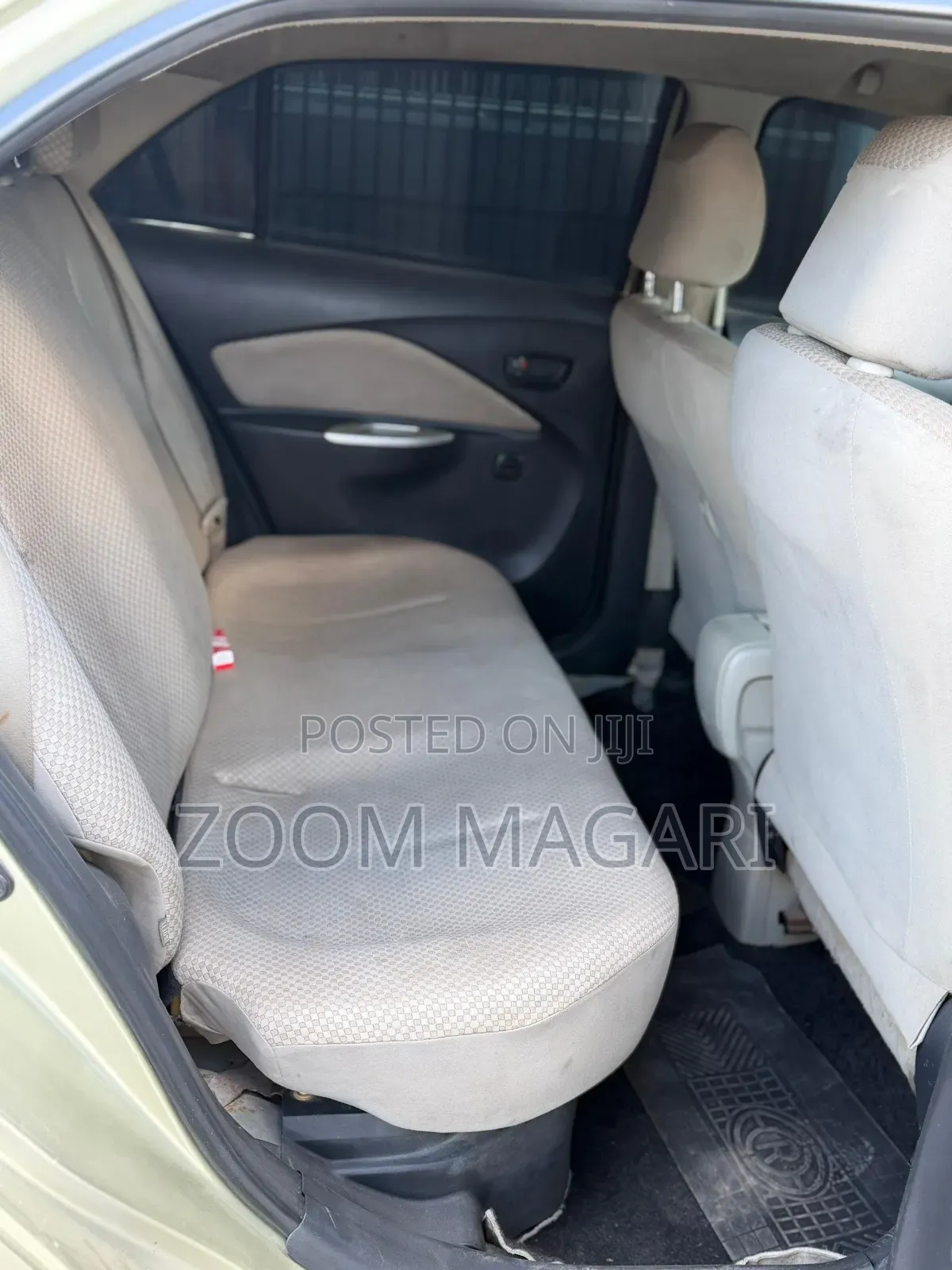 Toyota Belta 2006 Green