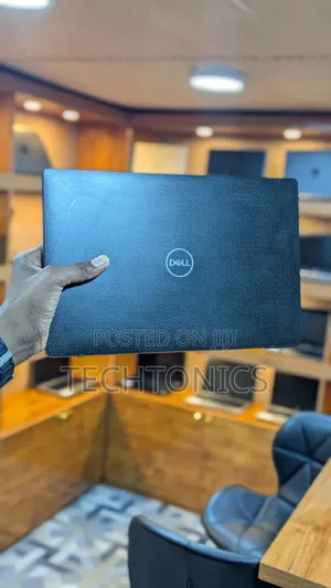 Laptop Dell Latitude 7400 8GB Intel Core i7 SSD 256GB