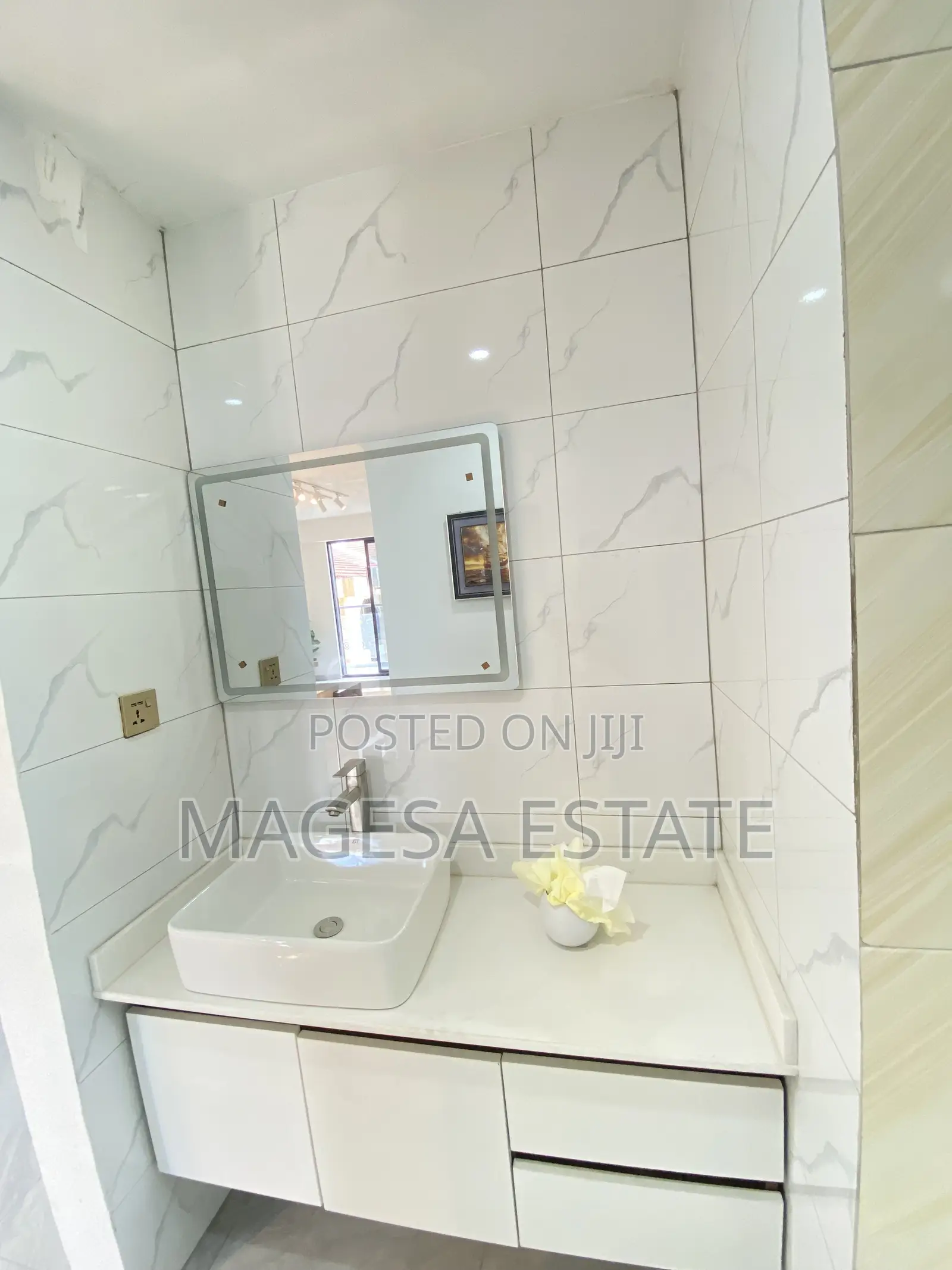 Furnished 3bdrm Apartment in Mikocheni for sale