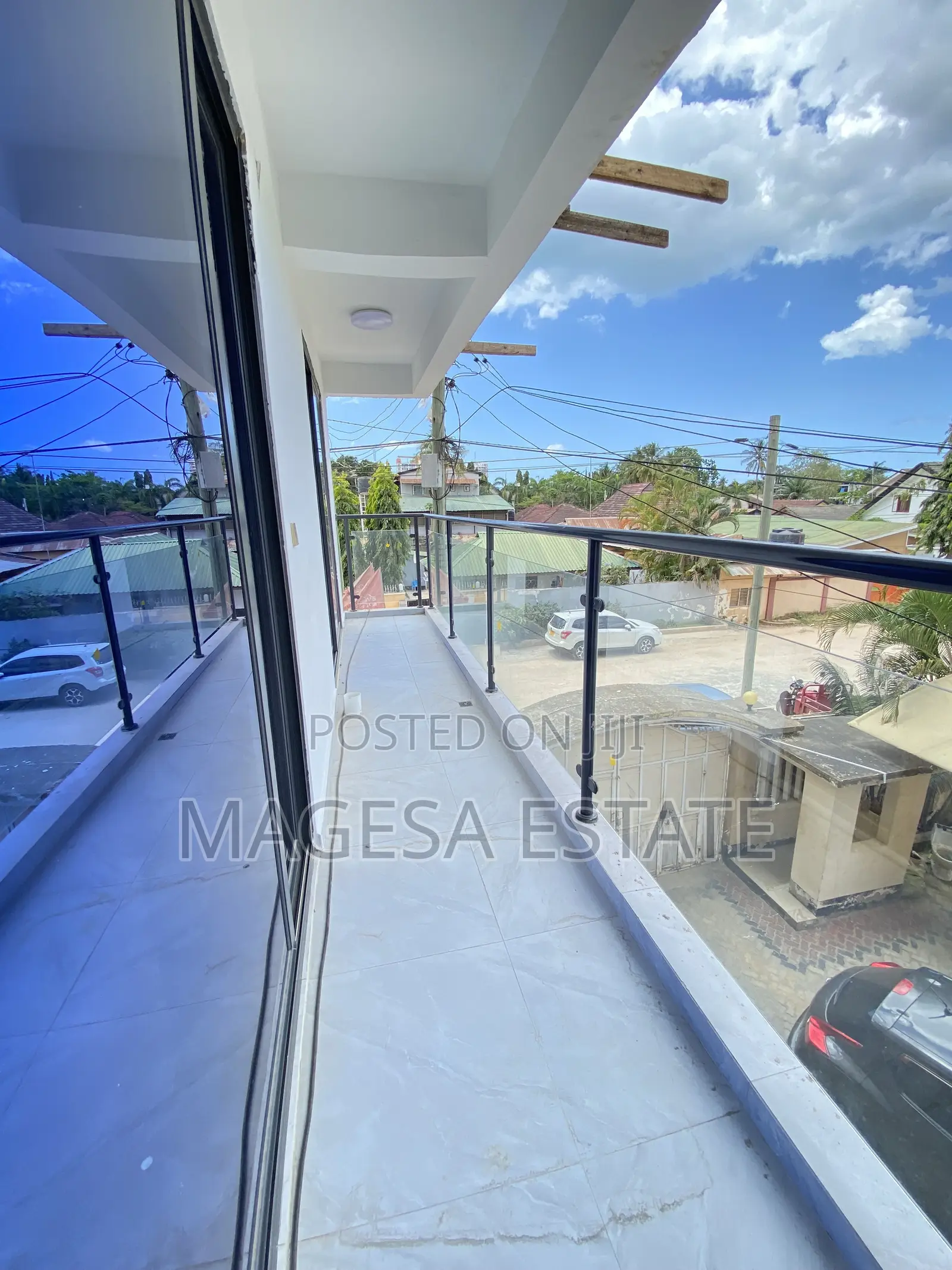 Furnished 3bdrm Apartment in Mikocheni for sale