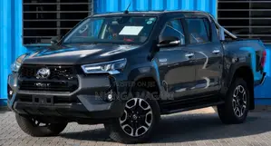 Toyota Hilux 2021 Gray