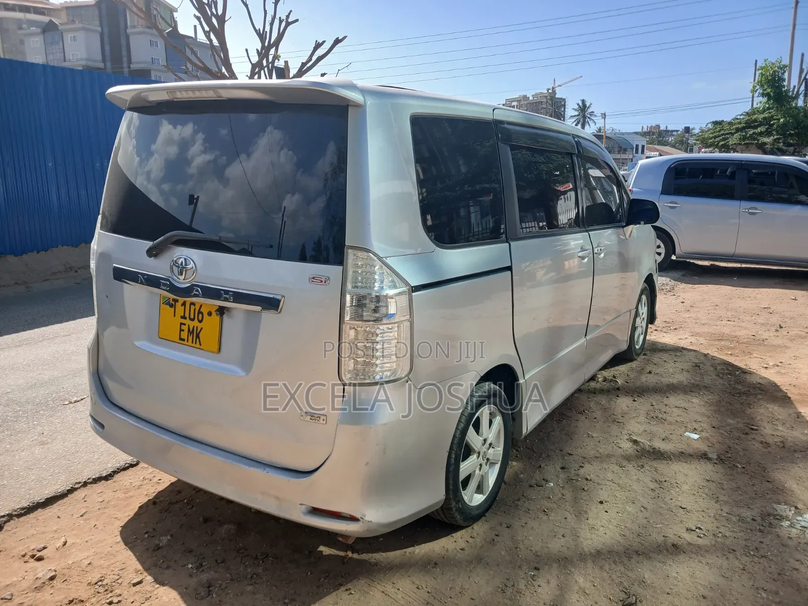 Toyota Noah 2008 Silver