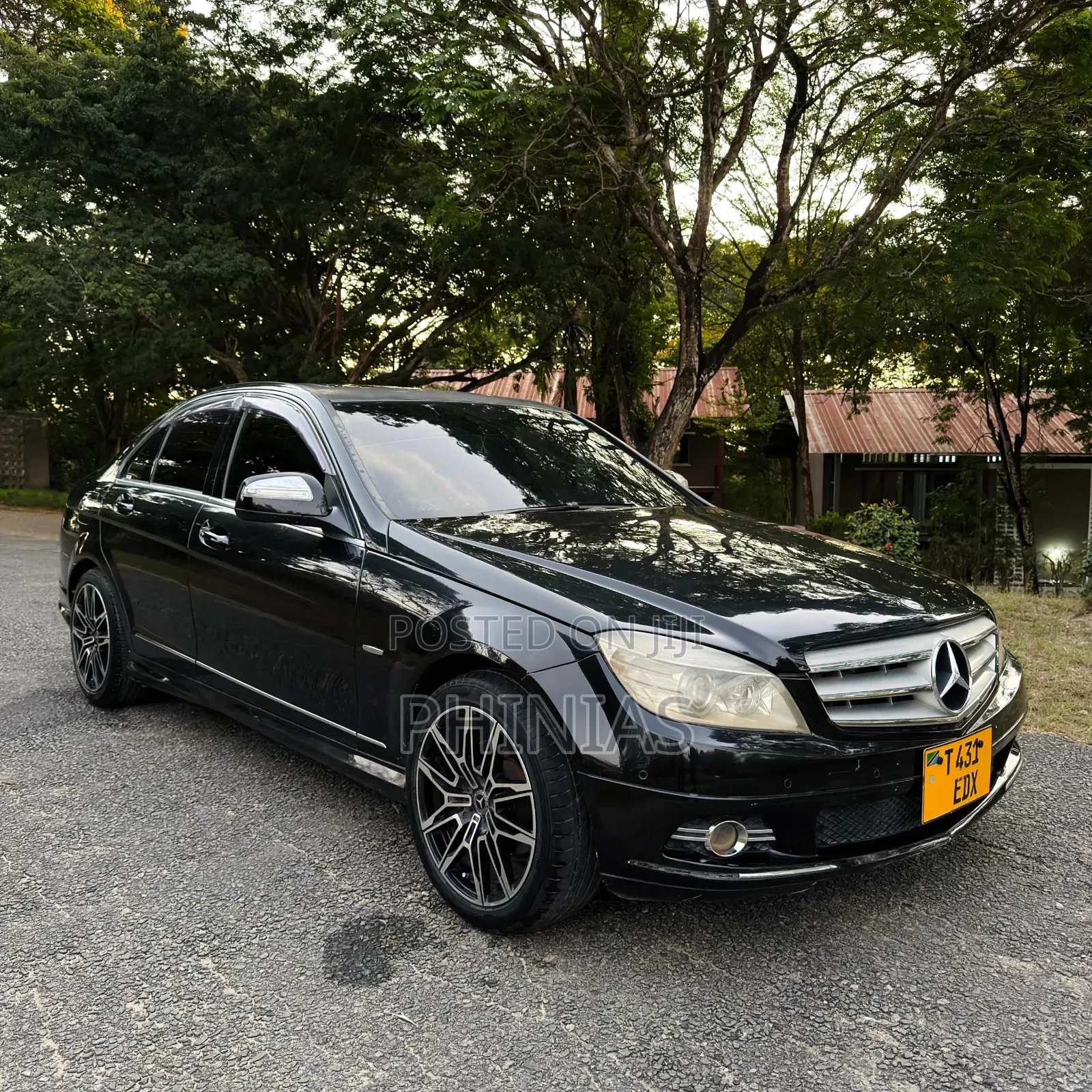 Mercedes-Benz C-Class 2010 Black