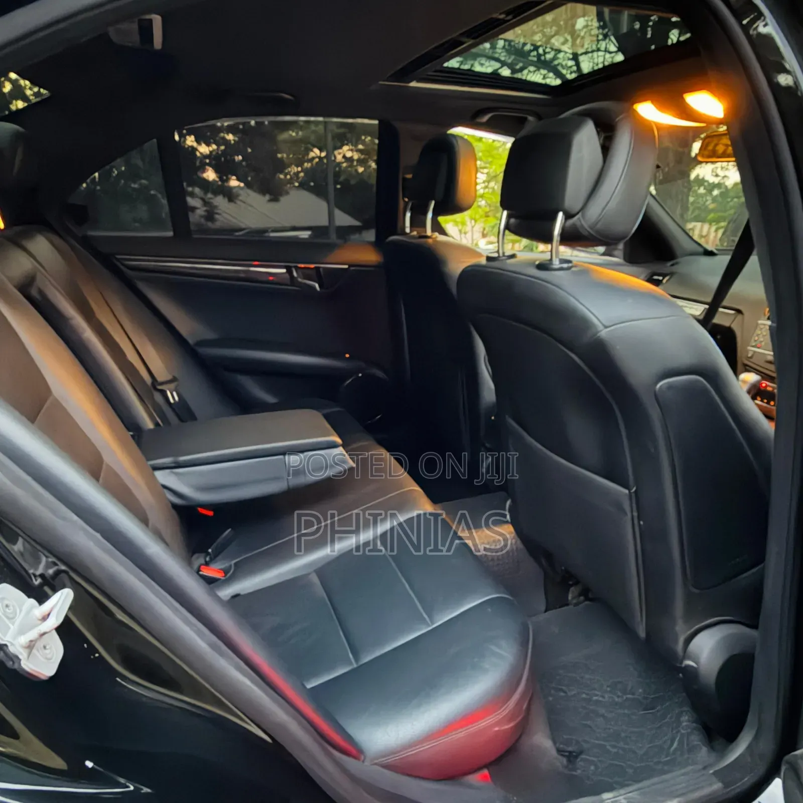 Mercedes-Benz C-Class 2010 Black