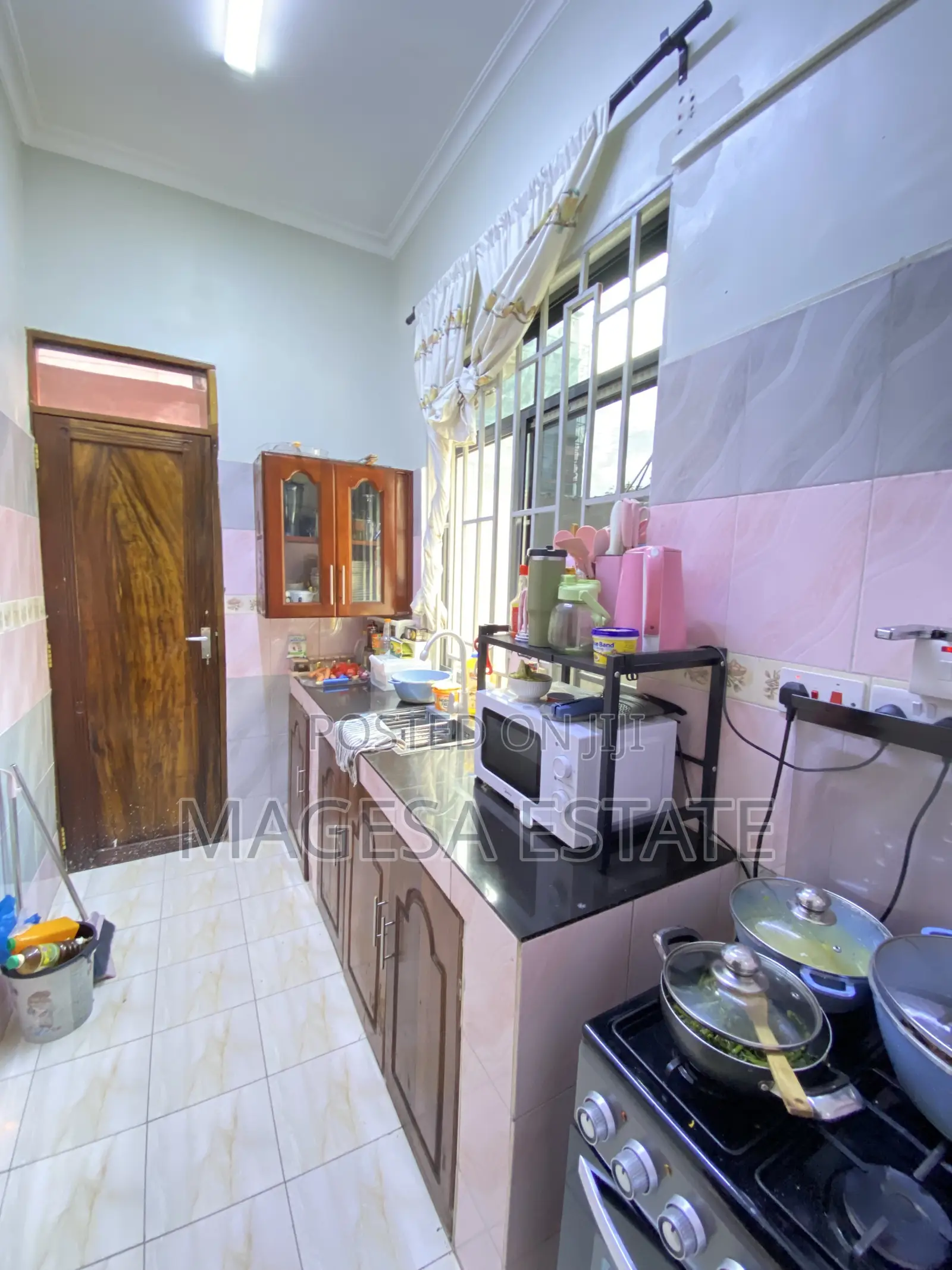 Furnished 2bdrm Apartment in Msasani for rent