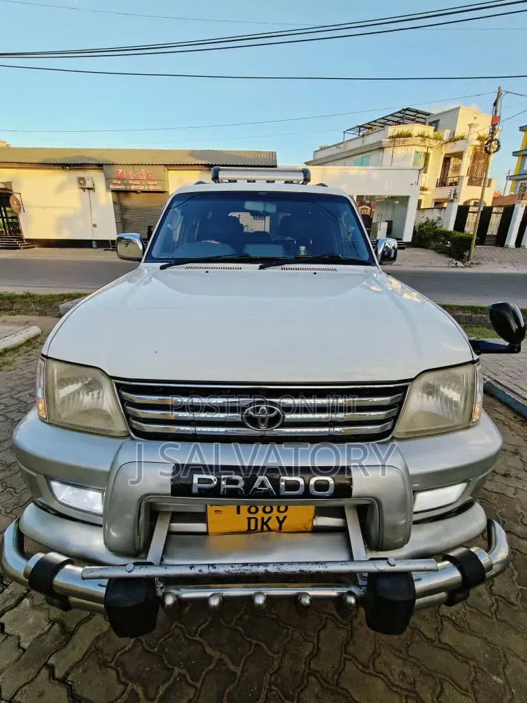 Toyota Land Cruiser Prado 2.7 16V 5dr 1999 White