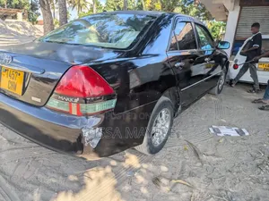 Toyota Mark II 2004 Maroon