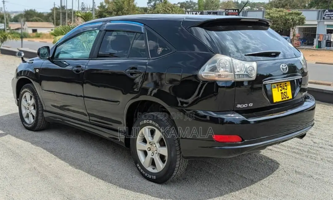 New Toyota Harrier 2005 Black