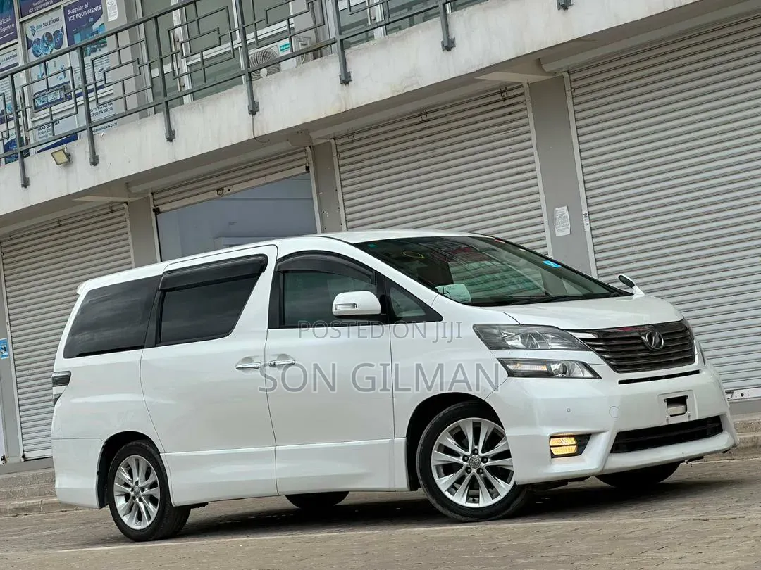 Toyota Vellfire 2009 Pearl