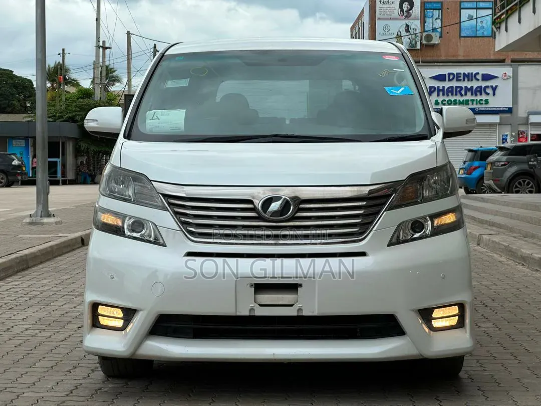 Toyota Vellfire 2009 Pearl