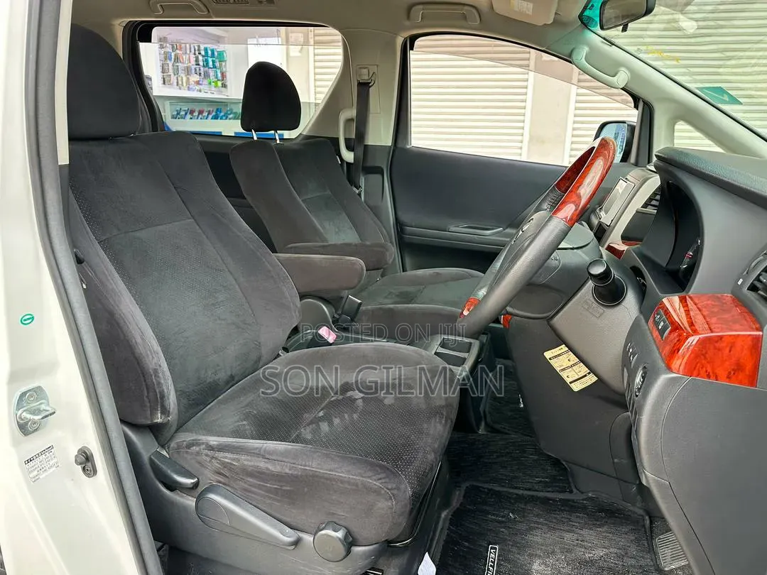 Toyota Vellfire 2009 Pearl