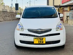New Toyota Ractis 2009 White