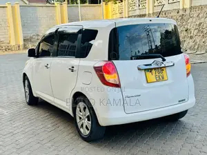 New Toyota Ractis 2009 White