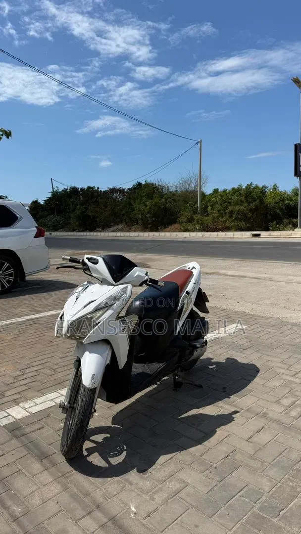 Honda 2015 White