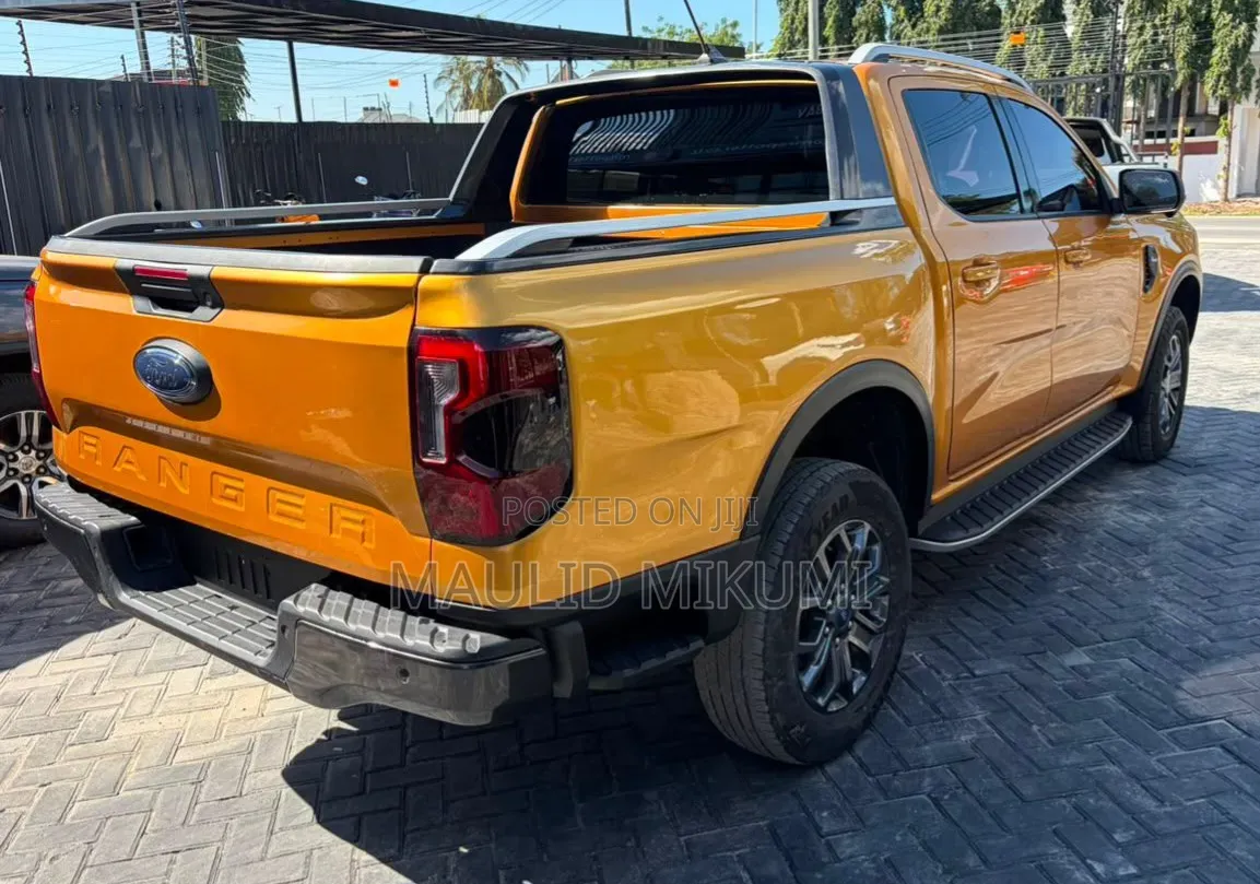 Ford Ranger Wildtrak 2022 Yellow
