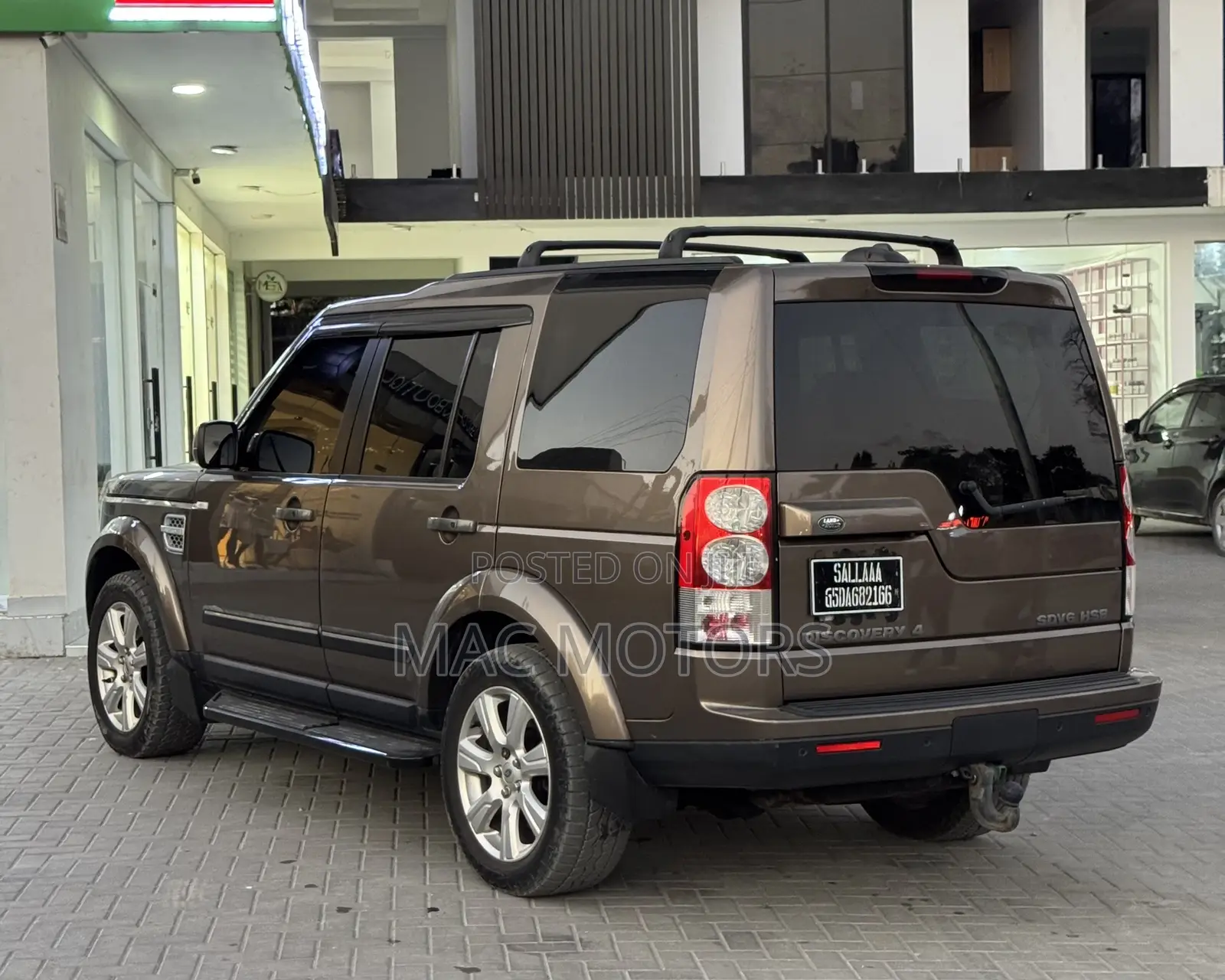 Land Rover Discovery 2013 Gray