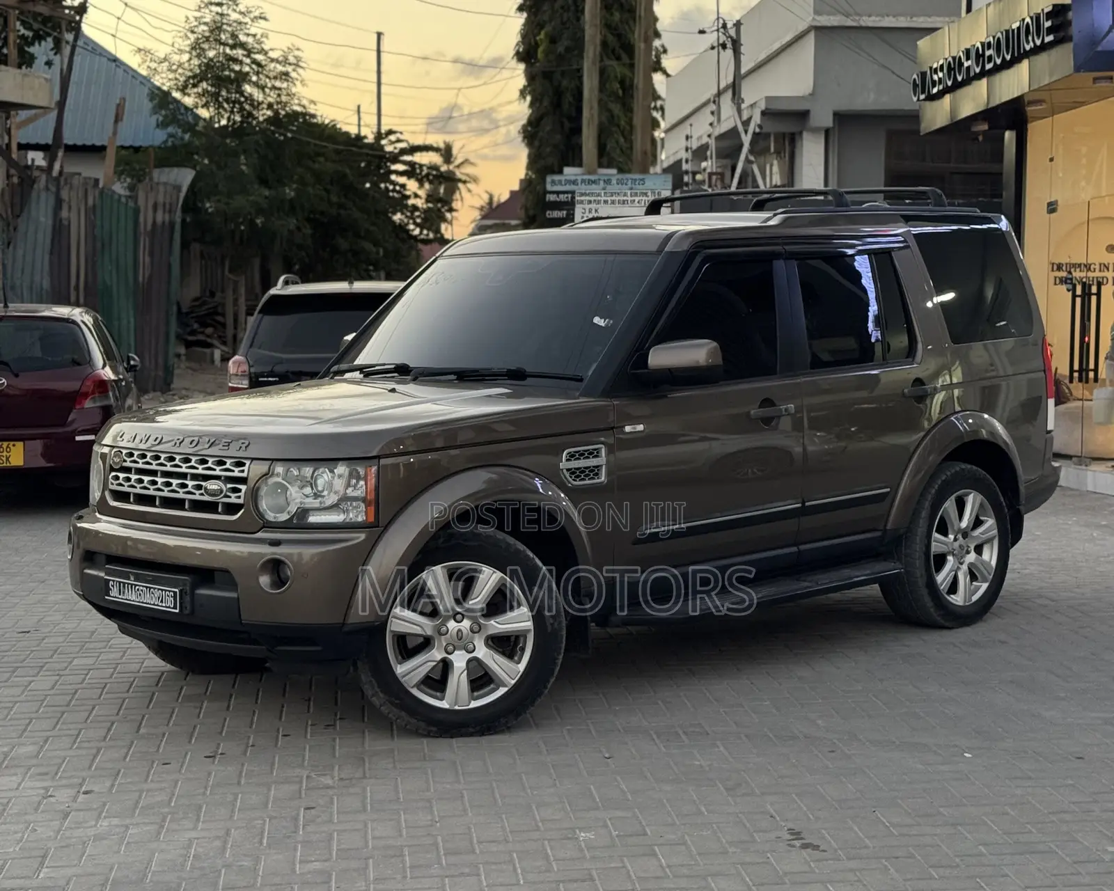 Land Rover Discovery 2013 Gray