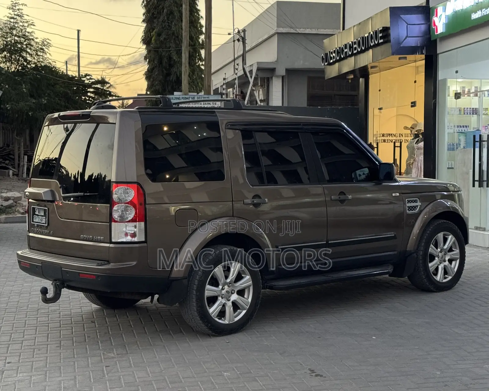 Land Rover Discovery 2013 Gray