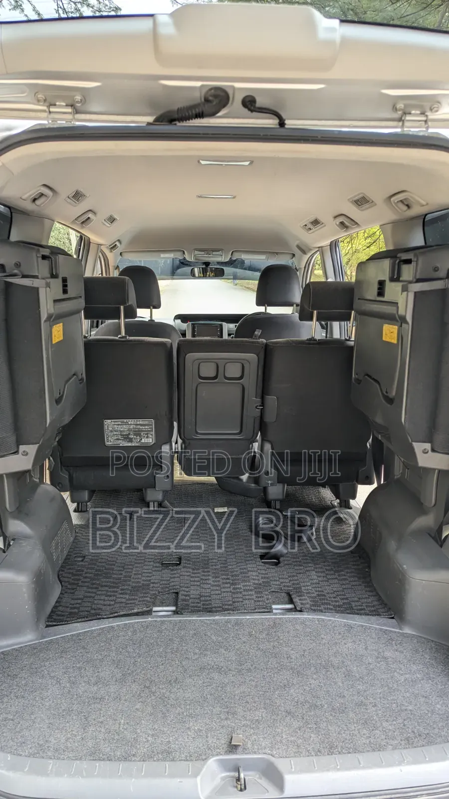 New Toyota Noah 2.0 158hp FWD (7 Seater) 2008 Silver