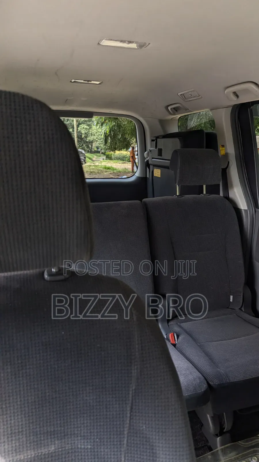 New Toyota Noah 2.0 158hp FWD (7 Seater) 2008 Silver