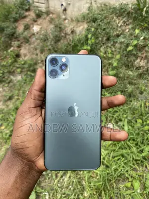 Apple iPhone 11 Pro Max 64 GB Green