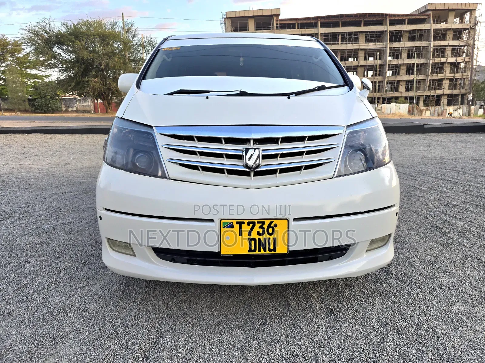 Toyota Alphard 2004 White
