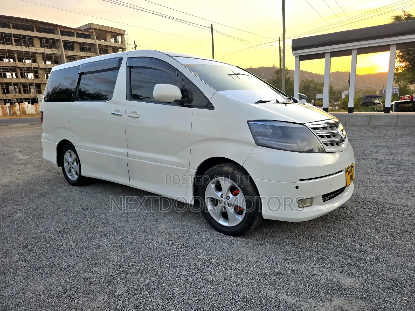 Toyota Alphard 2004 White