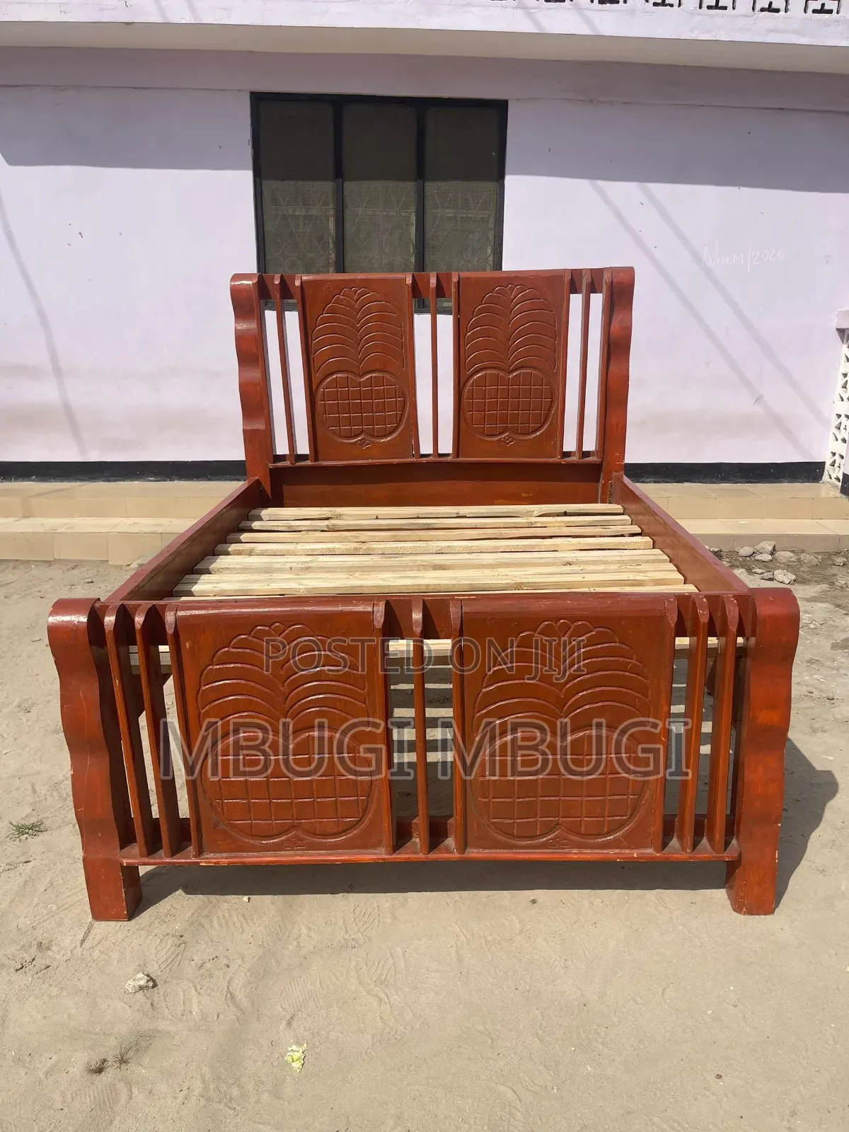 Vitanda Vya Kisasa 5kw6