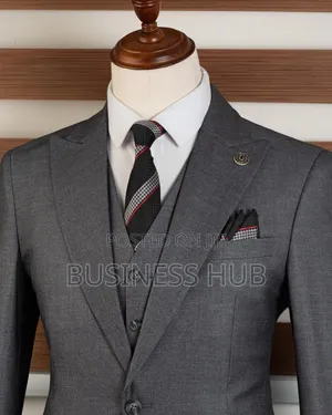 🔥🔥 BRAND FASHION GRAYßSUIT👆👆