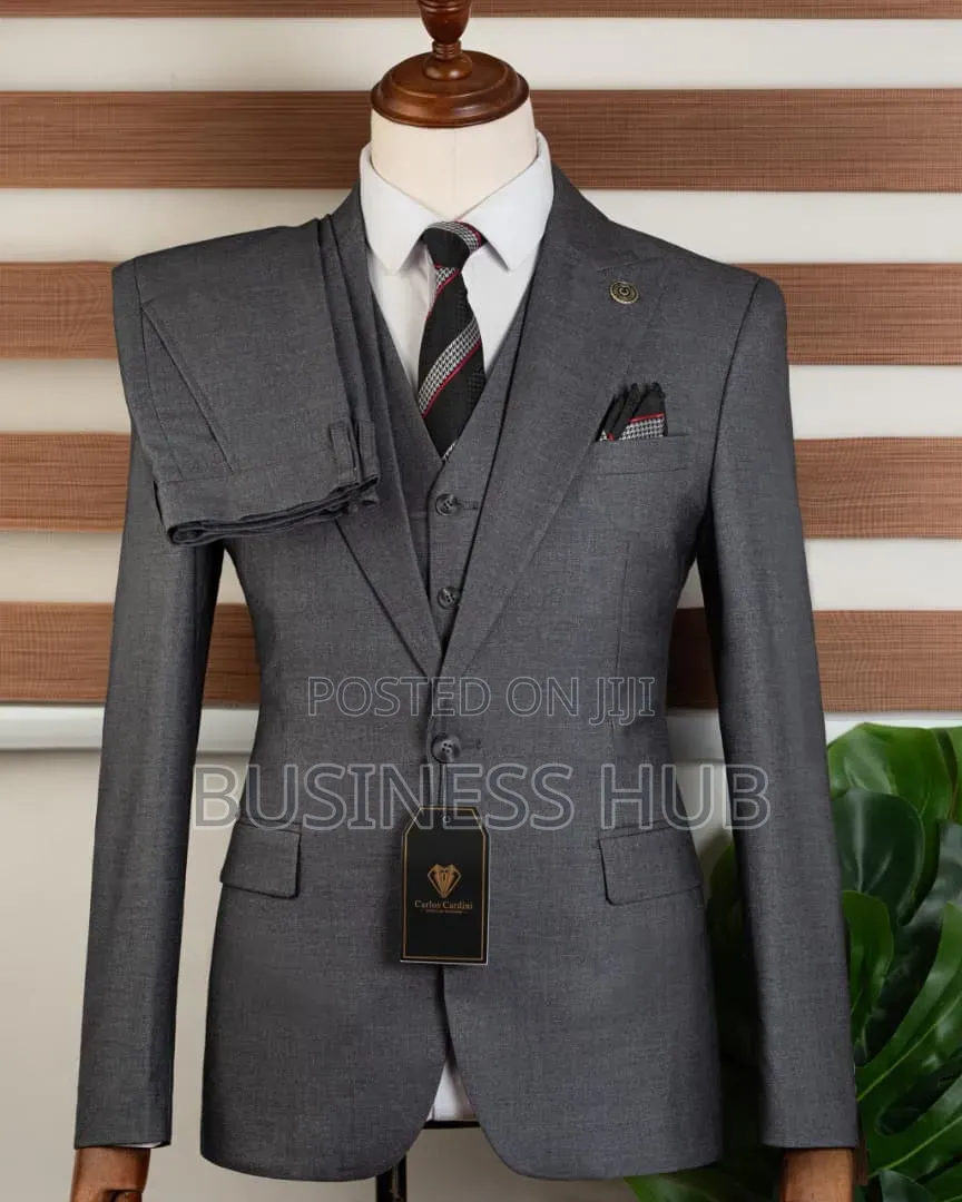 🔥🔥 BRAND FASHION GRAYßSUIT👆👆