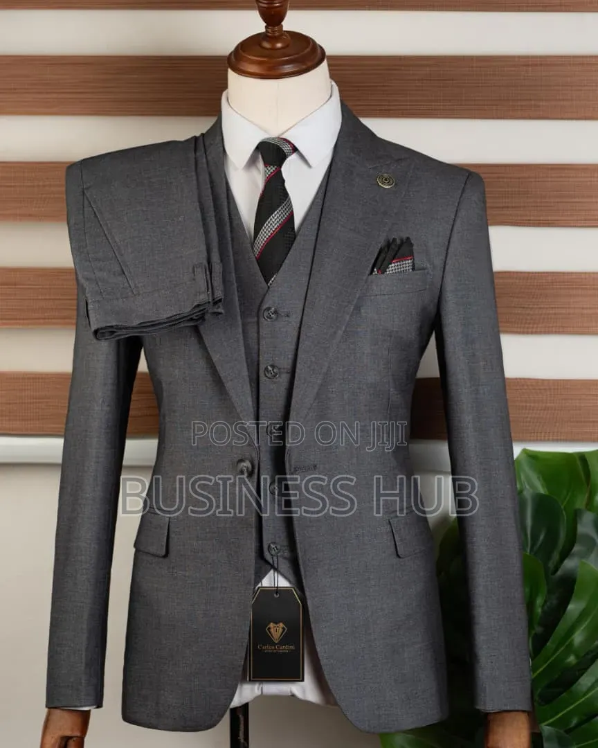 🔥🔥 BRAND FASHION GRAYßSUIT👆👆