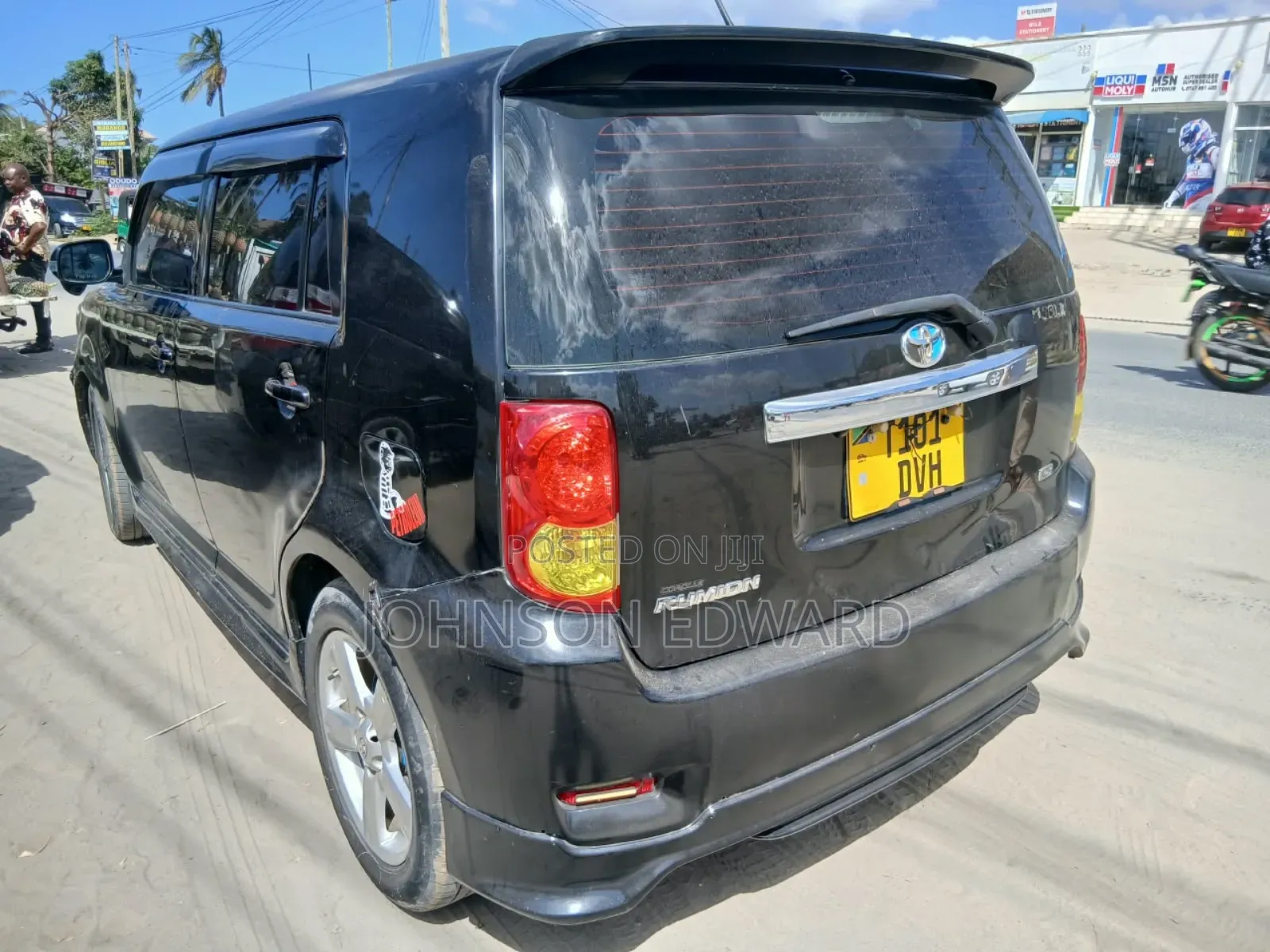 Toyota Corolla Rumion 2009 Black
