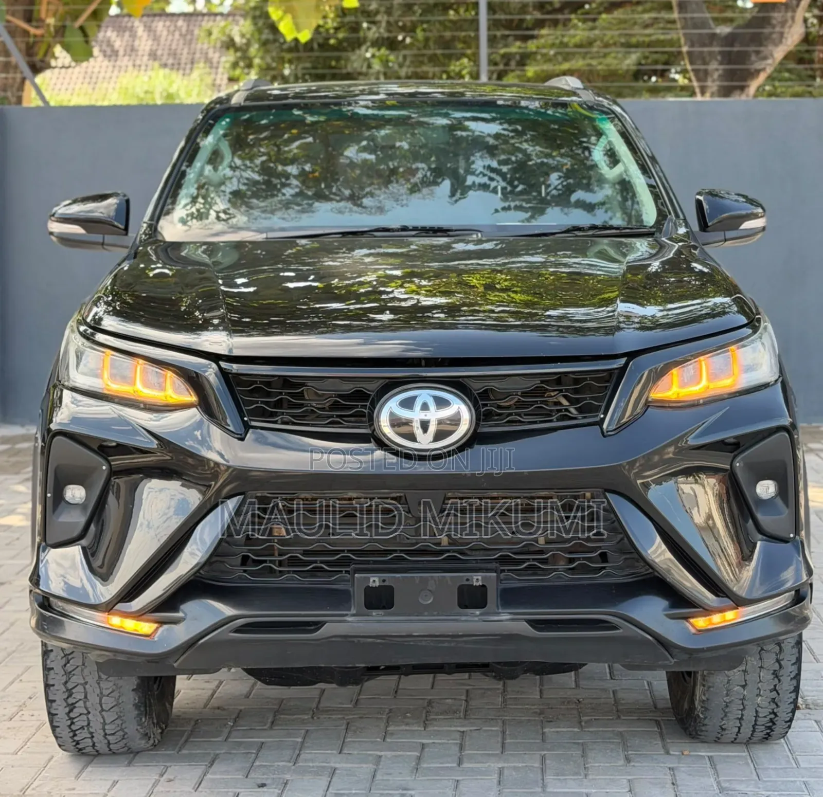 Toyota Fortuner 2018 Black
