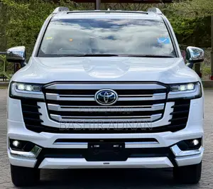 Toyota Land Cruiser LC300 2025 Pearl