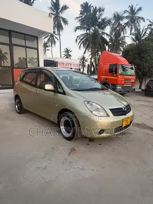 Toyota Corolla Spacio 1.5 X 2003 Gold
