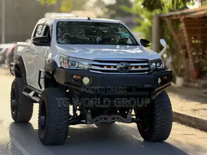Toyota Hilux 2.4 Diesel 2020 White