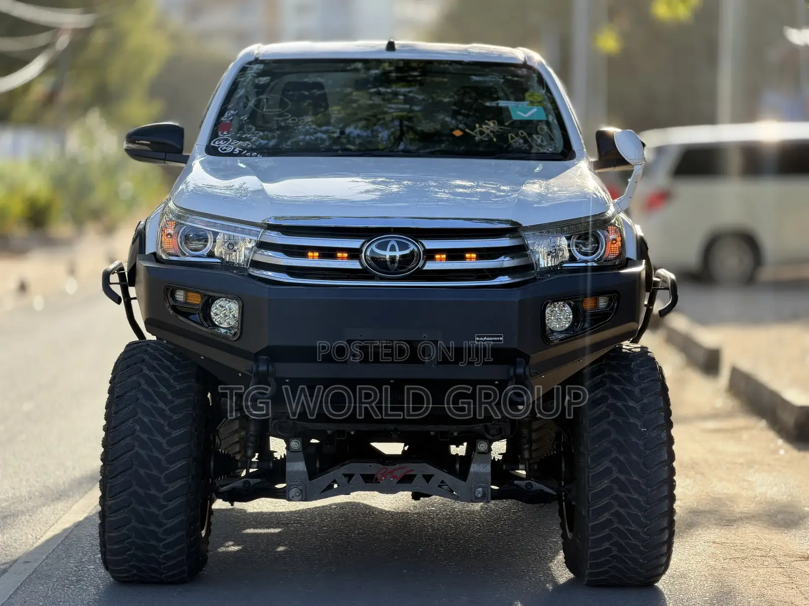 Toyota Hilux 2.4 Diesel 2020 White