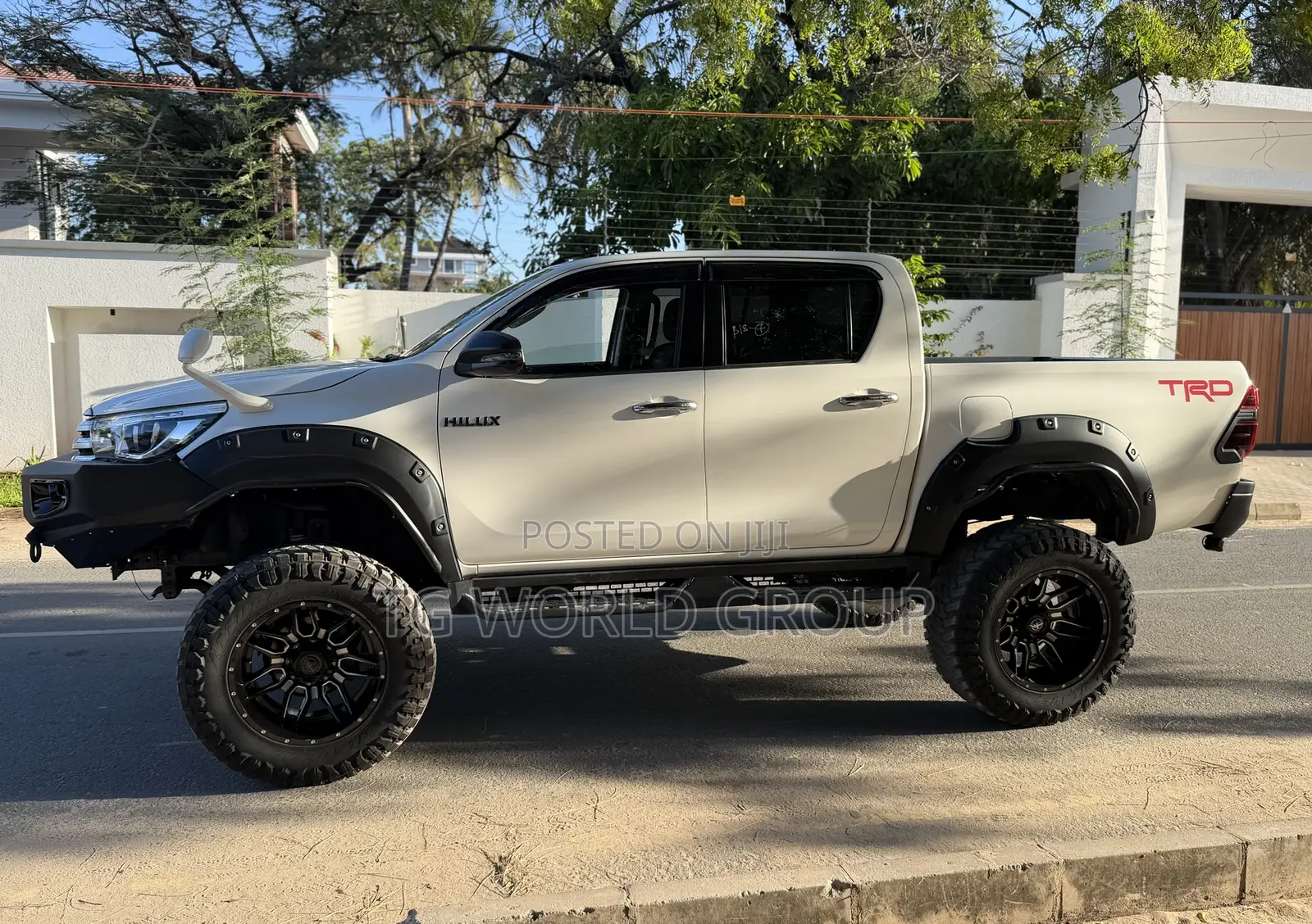 Toyota Hilux 2.4 Diesel 2020 White